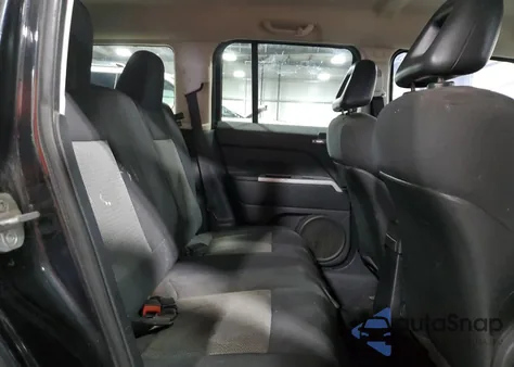 2008 Jeep Patriot Sport из США, поврежденный, VIN 1J8FF28W28D651737